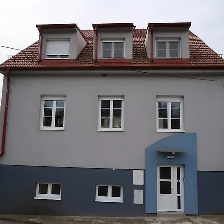 Pod Věží Hoštka U Roudnice Nad Labem Apartmán