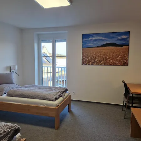 Pod Vezi Hostka U Roudnice Nad Labem