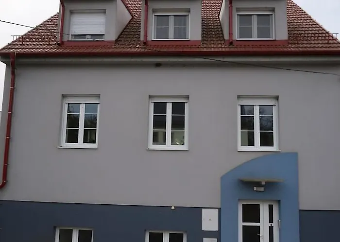 Pod Vezi Hostka U Roudnice Nad Labem Apartment
